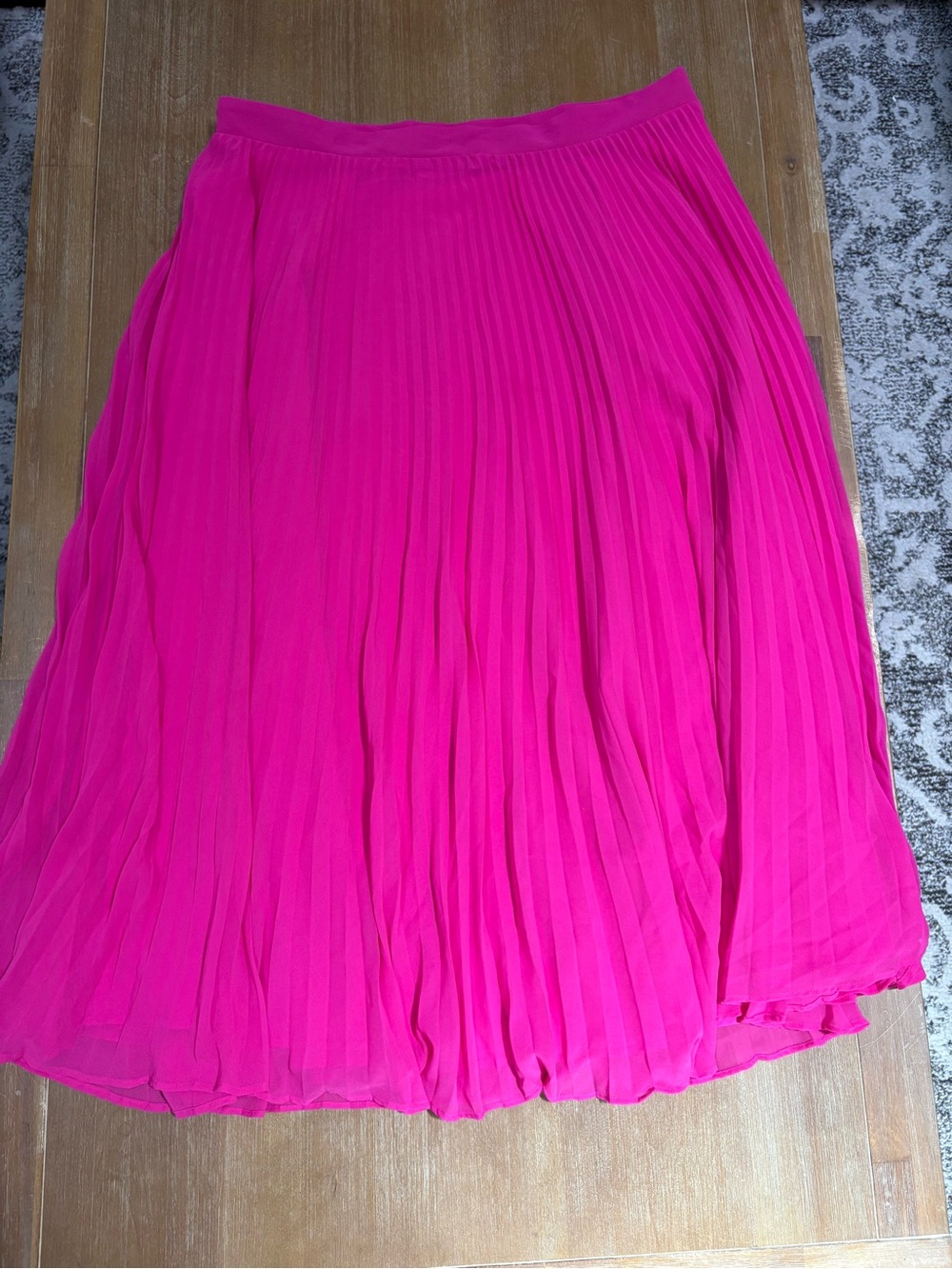 Ann Taylor Vibrant Fuchsia Pleated Skater Skirt